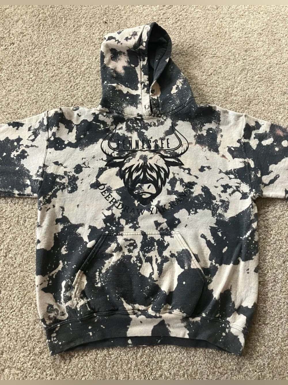 Tennessee Deep Draw Yak Ranch Gildan Heavy Blend Acid Wash Hoodie